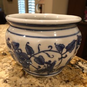 Small blue porcelain vase